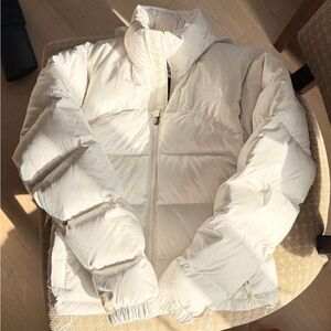 NWT Womens The North Face Retro Nuptse 2000 Short Crop 700-Down Jacket - White